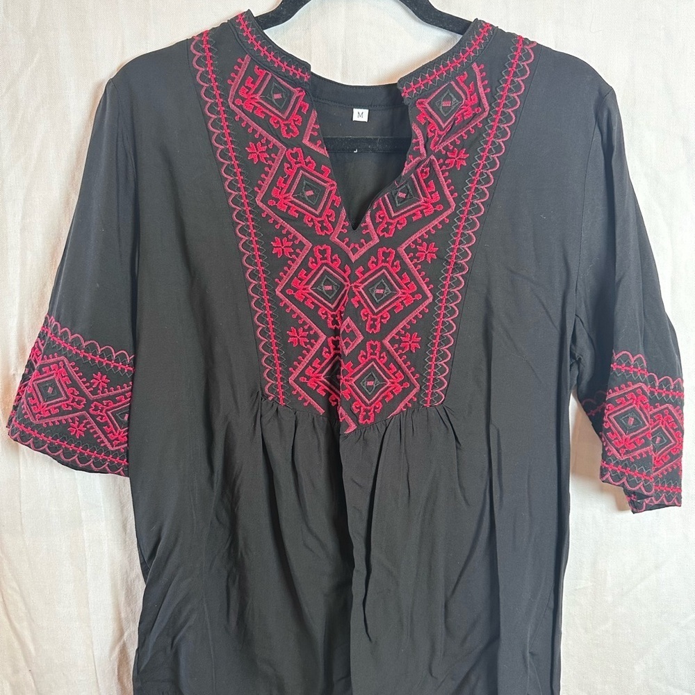 AK Women's Summer V Neck
Boho Embroidered Mexican
Shirts
Short Sleeve Casual Top - Picture 4 of 9